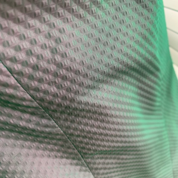 🦚Raincoat💖Holo green and magenta iridescent - Picture 5 of 7